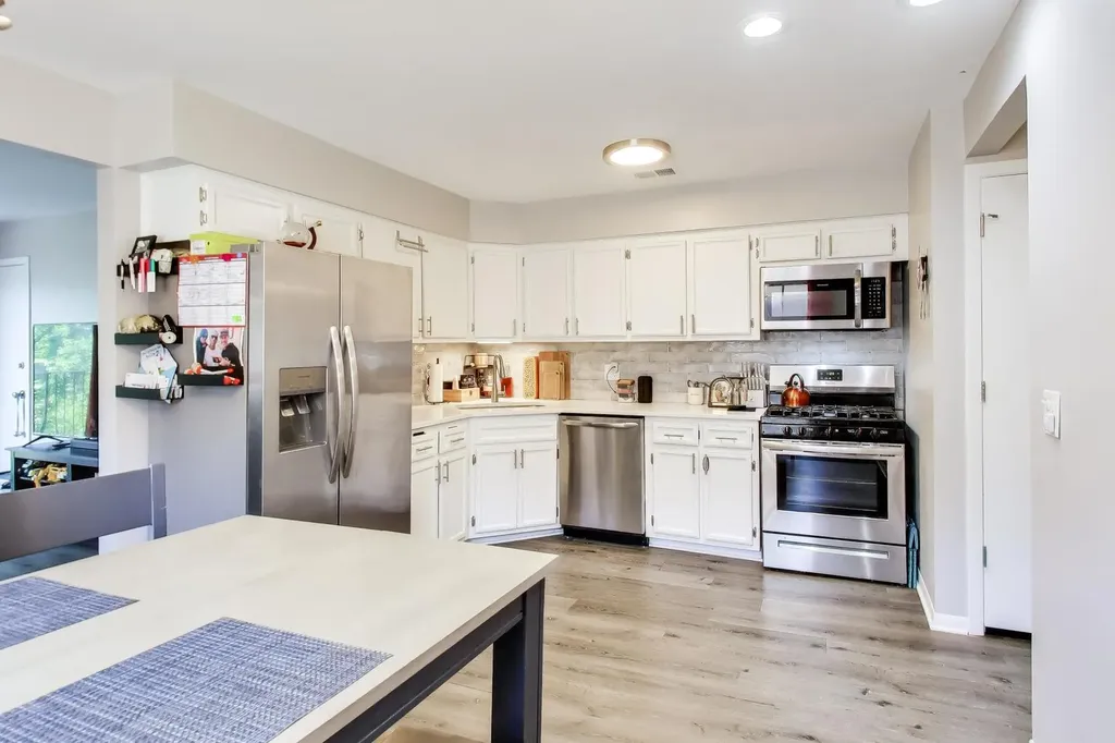 4545 North Milwaukee Avenue Chicago IL 60630