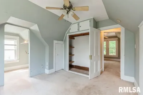 2308 18TH Avenue Moline IL 61265