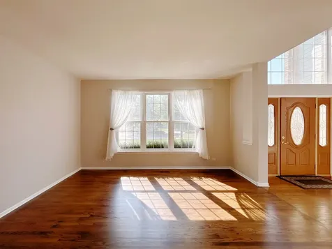 3 Barton Creek Court Lake In The Hills IL 60156