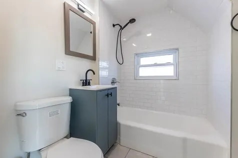 6235 South Kedvale Avenue Chicago IL 60629