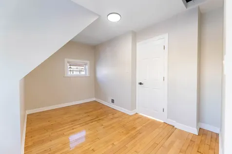 6235 South Kedvale Avenue Chicago IL 60629