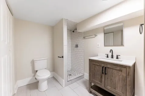 6235 South Kedvale Avenue Chicago IL 60629