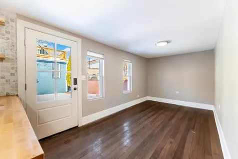 6235 South Kedvale Avenue Chicago IL 60629