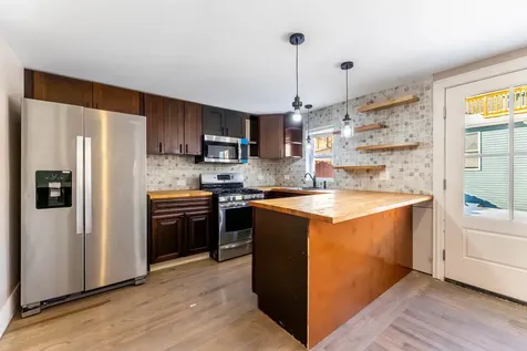 6235 South Kedvale Avenue Chicago IL 60629