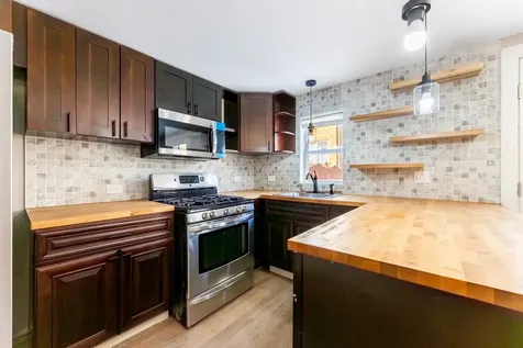 6235 South Kedvale Avenue Chicago IL 60629