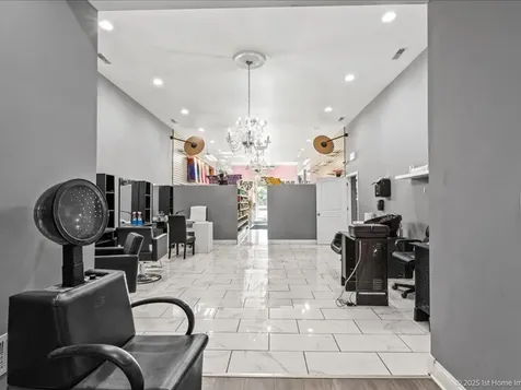 8204 South Stony Island Avenue Chicago IL 60617