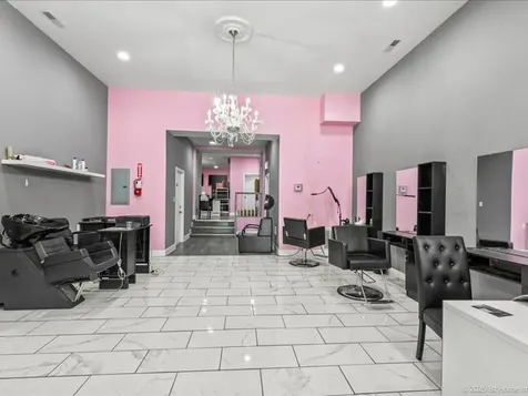 8204 South Stony Island Avenue Chicago IL 60617