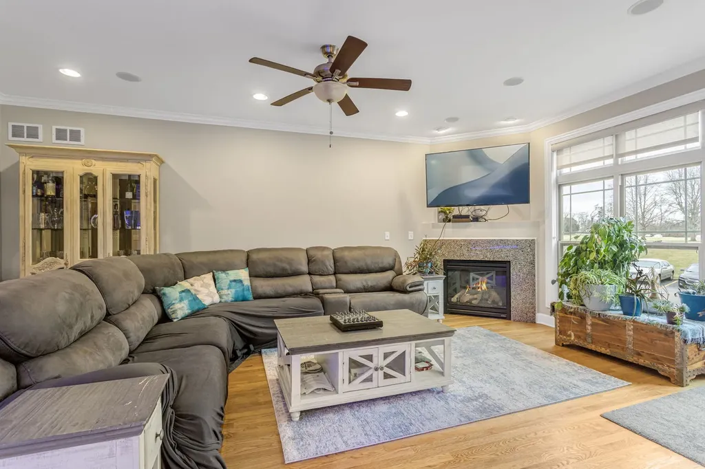 411 Provence Court Lisle IL 60532