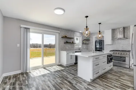 38w715 Huntley Road West Dundee IL 60118