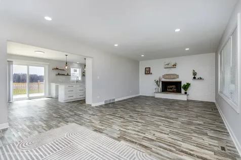 38w715 Huntley Road West Dundee IL 60118