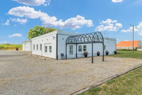 176 South Henning Road Danville IL 61832