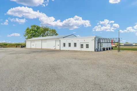 176 South Henning Road Danville IL 61832