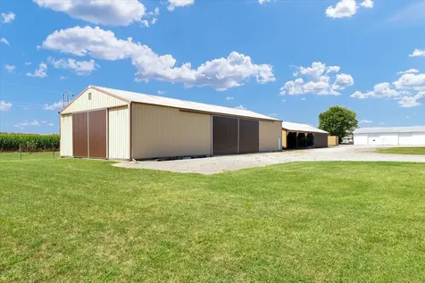 176 South Henning Road Danville IL 61832