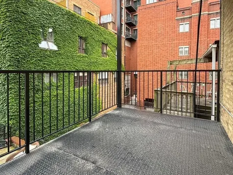 1455 North Sedgwick Street Chicago IL 60610
