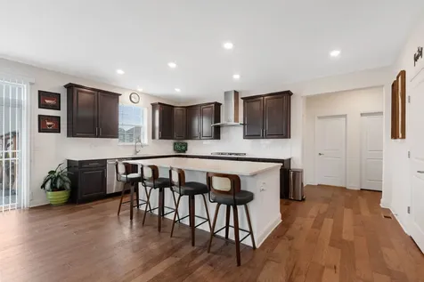 3579 Emerald Road Elgin IL 60124