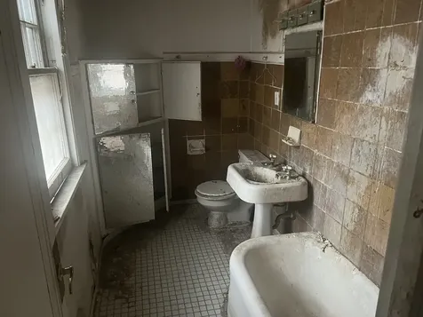 1708 West 94th Street Chicago IL 60643
