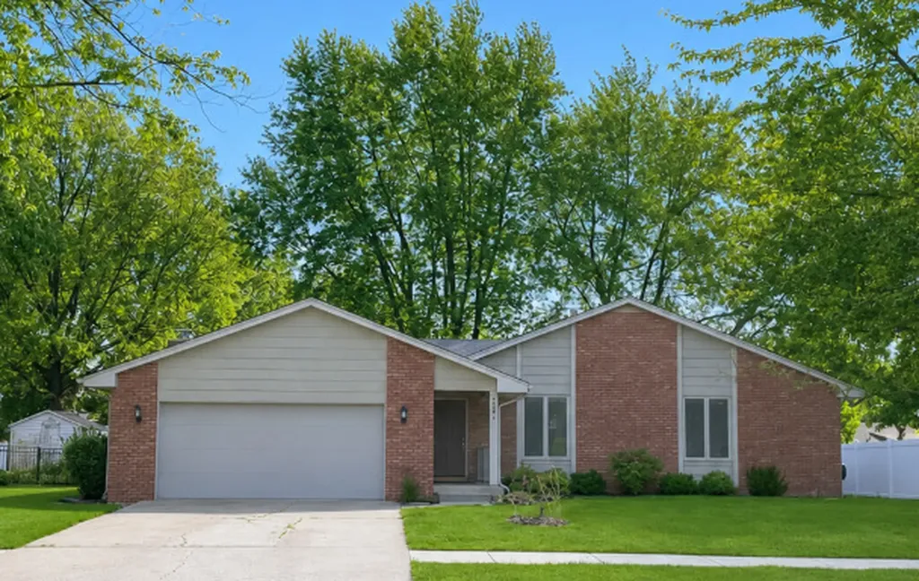 248 Fox Trail Drive Bourbonnais IL 60914