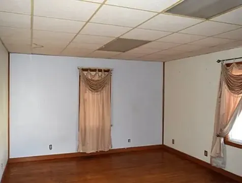 744 East Brooks Street Galesburg IL 61401