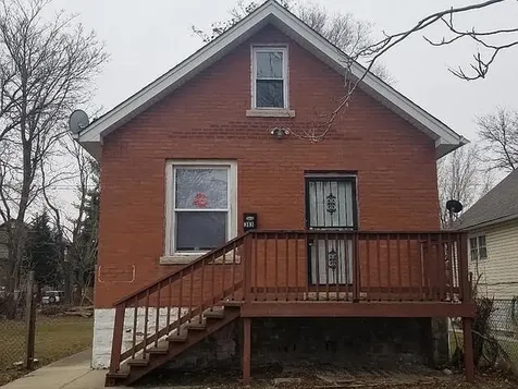 313 153RD Place Calumet City IL 60409