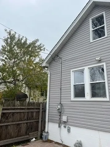 313 153RD Place Calumet City IL 60409