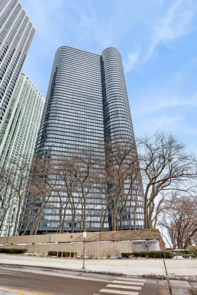 155 North Harbor Drive Chicago IL 60601