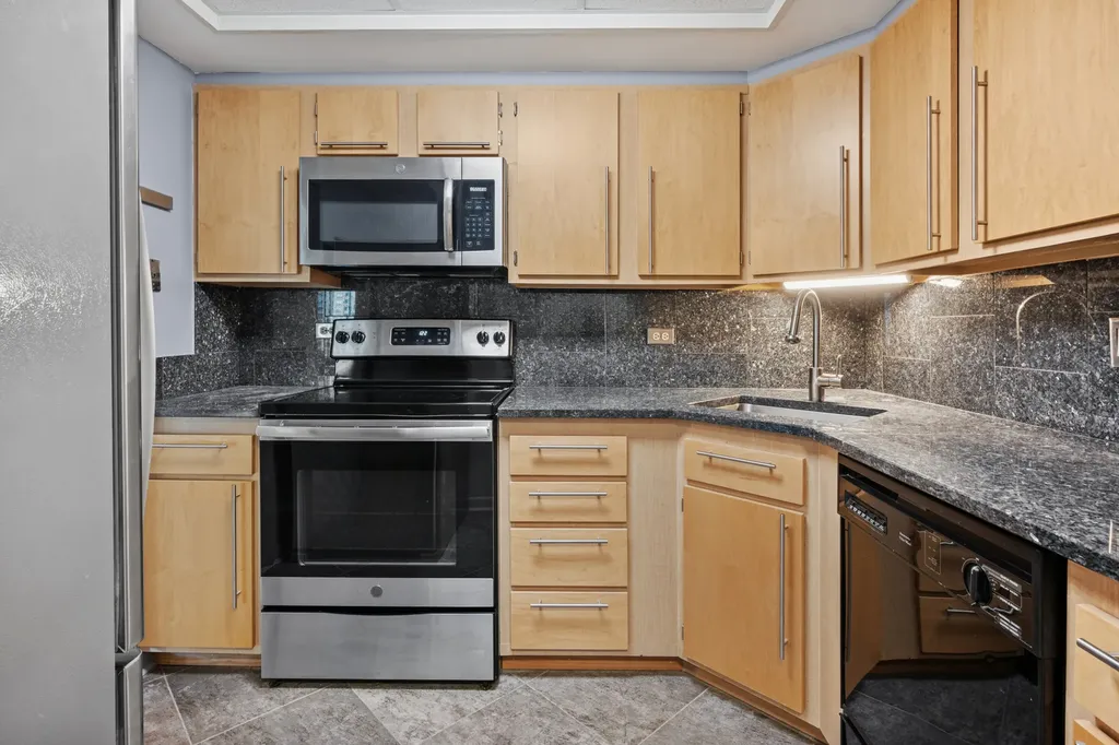 155 North Harbor Drive Chicago IL 60601