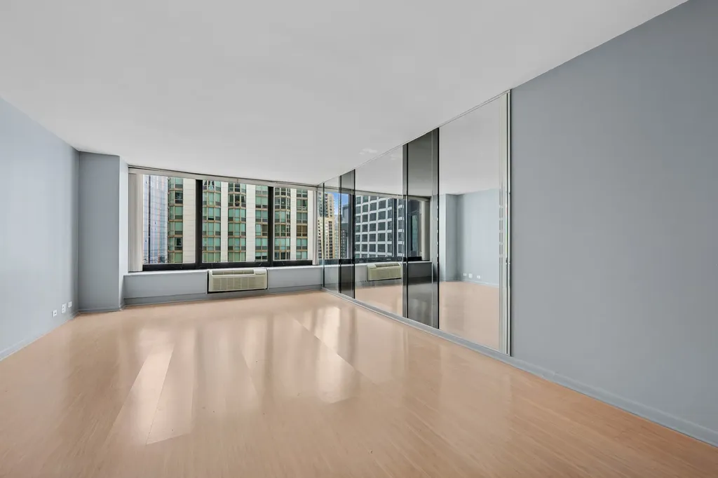 155 North Harbor Drive Chicago IL 60601