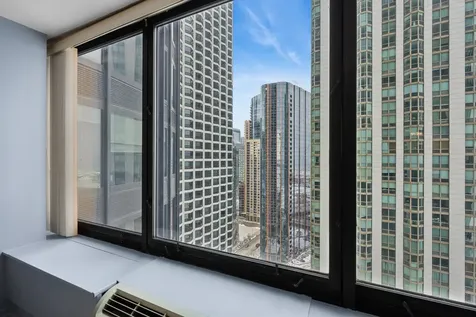 155 North Harbor Drive Chicago IL 60601