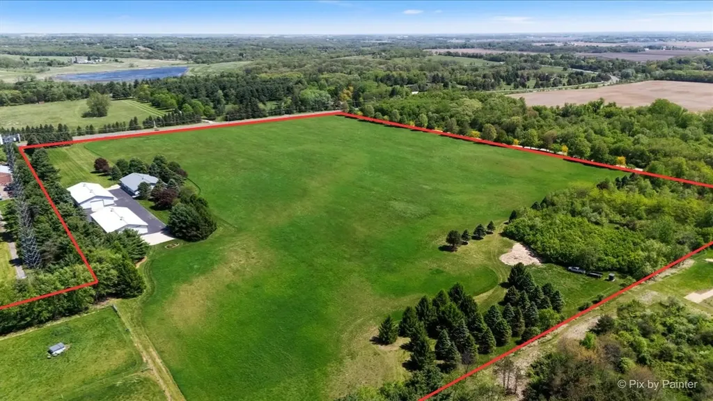 17905 Il Route 173 Harvard IL 60033