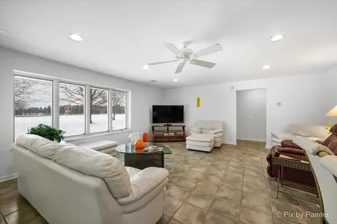 17905 Il Route 173 Harvard IL 60033