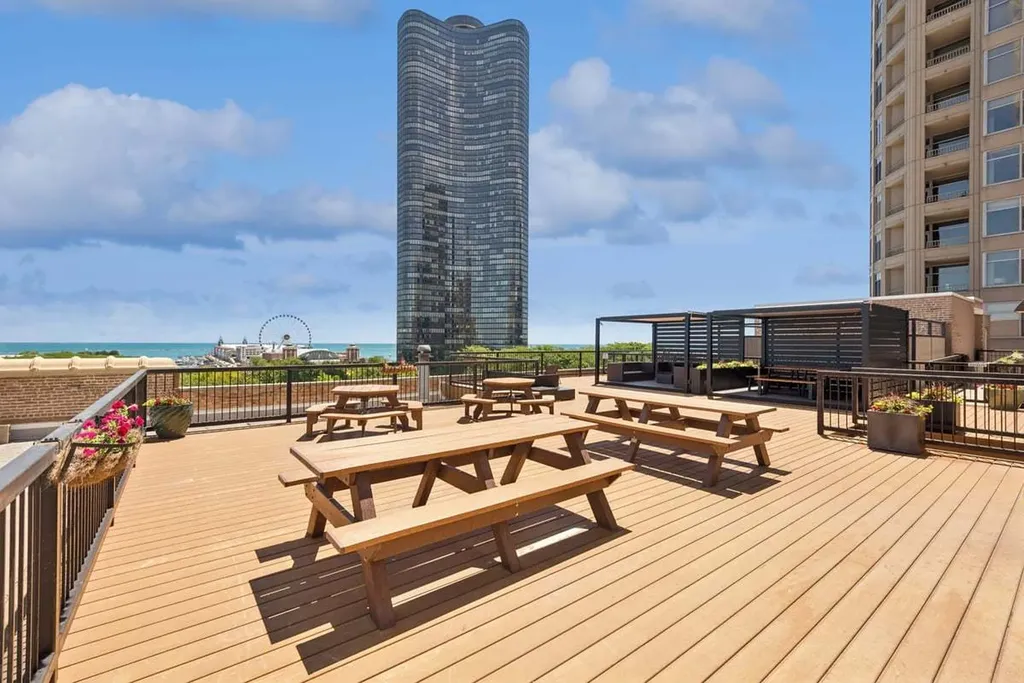540 North Lake Shore Drive Chicago IL 60611