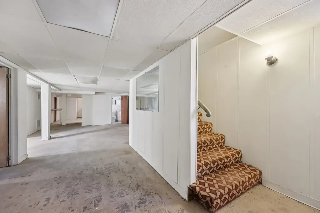 7424 South Calumet Avenue Chicago IL 60619