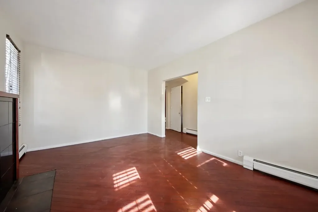 7424 South Calumet Avenue Chicago IL 60619