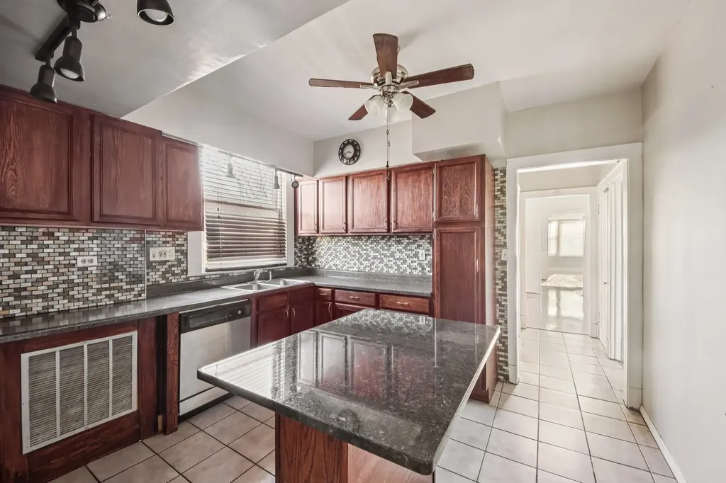 7424 South Calumet Avenue Chicago IL 60619