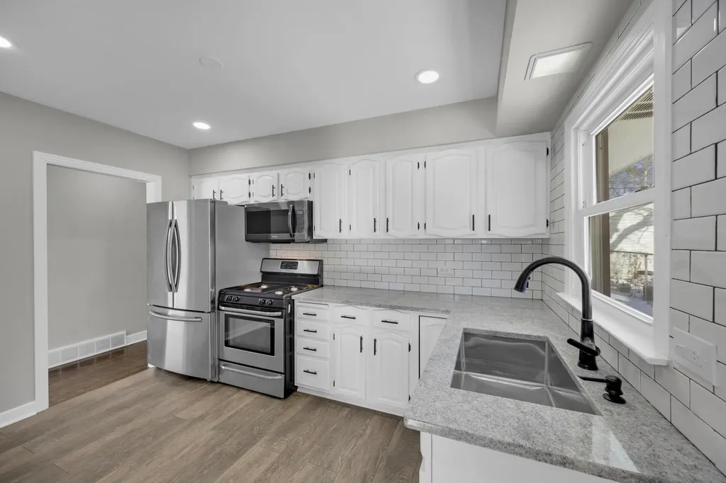 2658 122ND Street Blue Island IL 60406