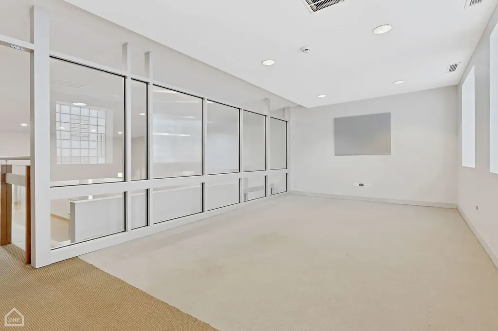 1311 East 57th Street Chicago IL 60637