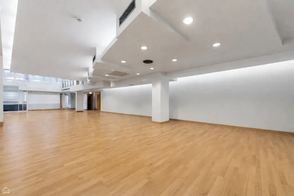 1311 East 57th Street Chicago IL 60637