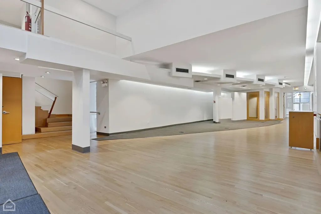 1311 East 57th Street Chicago IL 60637