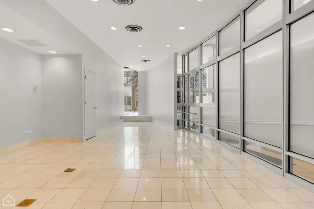 1311 East 57th Street Chicago IL 60637