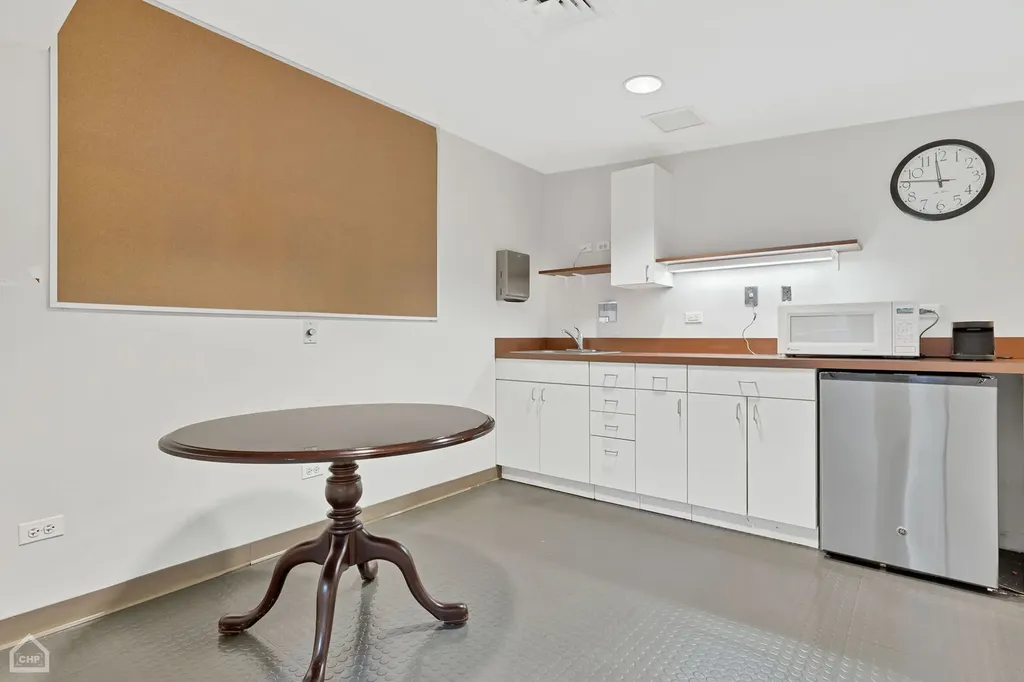 1311 East 57th Street Chicago IL 60637