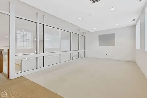 1311 East 57th Street Chicago IL 60637