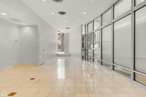 1311 East 57th Street Chicago IL 60637
