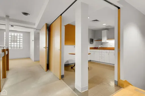 1311 East 57th Street Chicago IL 60637