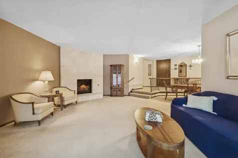 7930 West Lakeview Court Palos Heights IL 60463