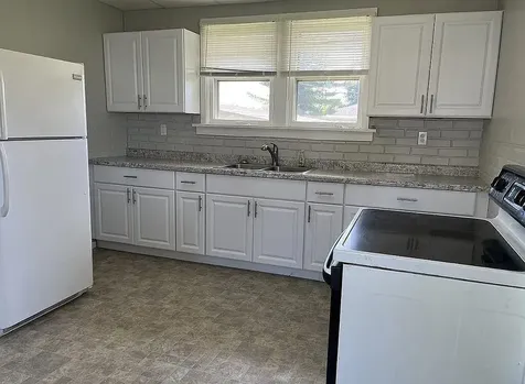 11 Lehigh Avenue Oglesby IL 61348