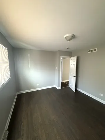 340 155TH Place Calumet City IL 60409