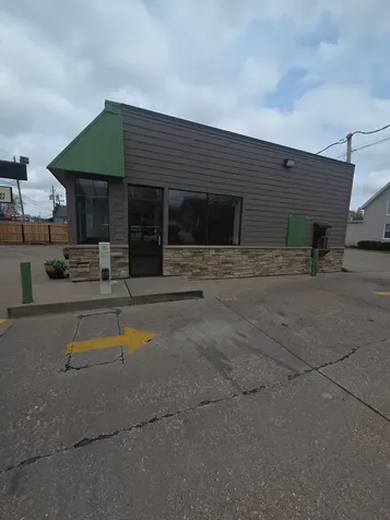 2430 16TH Street Moline IL 61265