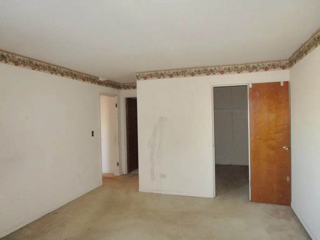 1301 South Finley Road Lombard IL 60148