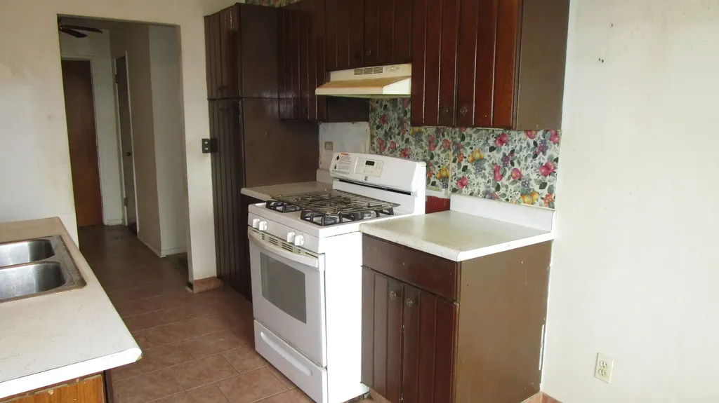 1301 South Finley Road Lombard IL 60148