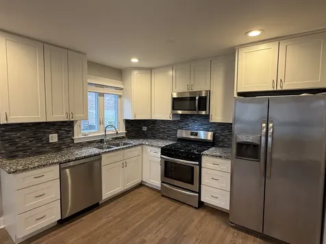 5423 West 63rd Place Chicago IL 60638